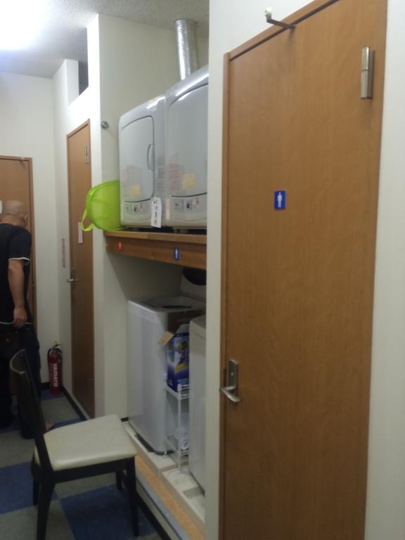 Capsule Dormitory Orion Tomari Екстер'єр фото